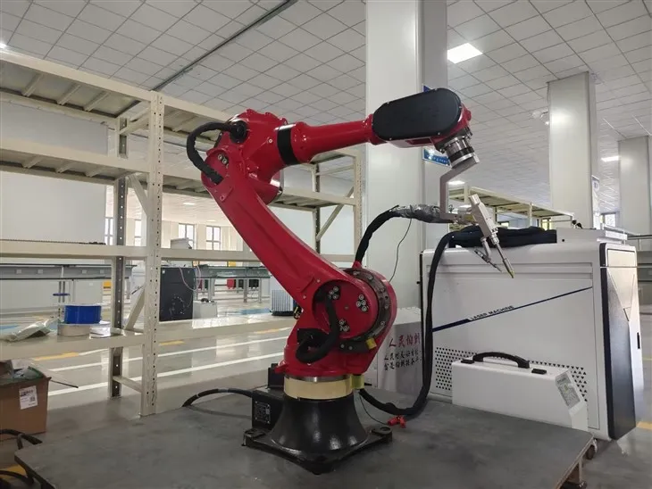 Industrial Laser Welding Robot /Robotic Arm For Laser Welding Robot Arms